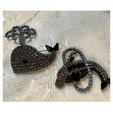 Whale Trembler & Dolphin Pin