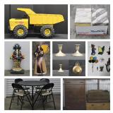 Double Downsizing in Wauwatosa - Bidding Ends 11/5