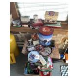 Decorative Tin Containers, Christmas