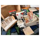 Angel Decor, Figurines, Statues, Christmas