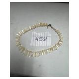 VTG Mother of Pearl necklace