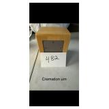Cremation urn