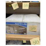 Design House Trevie Collection Chandelier