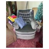 living room chair swivels