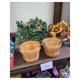 baskets artificial flowers lot