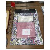 new tablecloth and runner