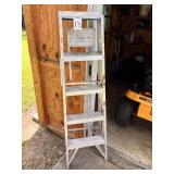 Ladder