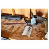 Craftsman 18-inch electric hedge trimmer