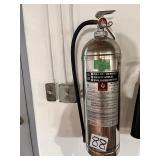 Fyr-Fyter model 2WL water fire extinguisher
