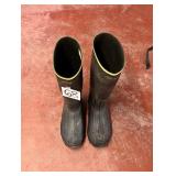 LaCrosse premium knee work boots