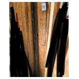 Shovel, long metal bars