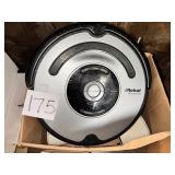 IRobot Roomba 560 robot vacuum cleasn