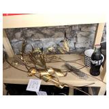 Decorative gold accents wall sculptures