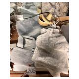White lace fabrics, Sombrero container