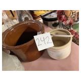 Rival dipper Brown stoneware