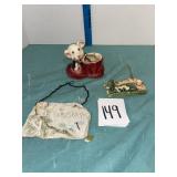 VTG planter and garden signs lot