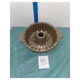 Pioneer Woman Bundt pan
