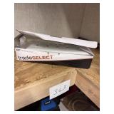 tradeSELECT White Multi-Port Rectangular Plates in