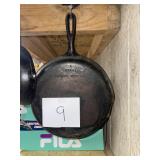 10 1/2' cast iron skillet