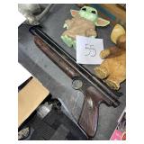 Crosman 1322 Medalist 22 caliber pellet air pistol
