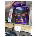 Halloween skull and hands light set