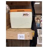 Vintage Lil' Oscar by Coleman Cooler