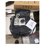 Nikon Coolpix 775 Digital Camera with Case