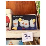 Vintage Pedestal Mug Set