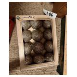Pyramid Glitter Christmas Ornament Set
