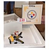 2006 Pittsburgh Steelers Santa Airplane Figurine