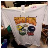Vintage 1998 Super Bowl XXXII Graphic T-Shirt