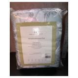 Queen Jacquard Bed Pillow Topper