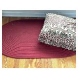 SMALL BRAIDED OVAL RUGS AND 2 PILLOWS