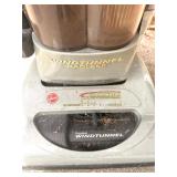 HOOVER WIND TUNNEL VACUUM CLEANER