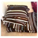 SET OF 2 TWIN COMFORTERS, SHAMS ETC