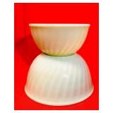 SET OF 2 VINTAGE JADEITIE MIXING BOWLS