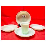 VINTAGE JADEITE 4 BOWLS, 1 TUMBLER CUP