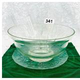 GLASS PLATTER, LARGE BOWL & 2 GLOBES FOR LAMPS