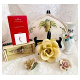 NAPOLEON CAPODIMONTE, HALLMARY, HEN FEATHERS PLQ