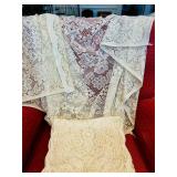 LACE TABLECLOTH AND LACE RUNNER