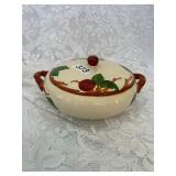 VINTAGE APPLE FRANSICAN COVERED CASSEROLE