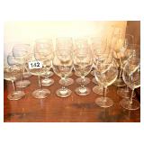 22 CLEAR WINE GLASSES