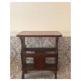 VINTAGE WOODEN MAGAZINE TABLE 17X12X21