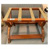 VINTAGE LUGGAGE STAND - HEAVY - STURDY 22X16X16