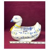 VINTAGE BLUE & WHITE DUCK