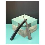 ANTIQUE WORCESTER RAZOR CO STRAIGHT RAZOR IN BOX