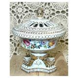 ANTIQUE DRESDEN GERMANY ORNAMENTAL DISH