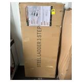 NEW LandHonor Step Ladder