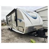 2019 Coachman Freedom Express Ultra Lite