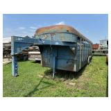 Gooseneck Livestock Trailer